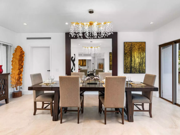 Experience Luxury Five Bedroom Retreat - Your Bohemian Escape in Nassau